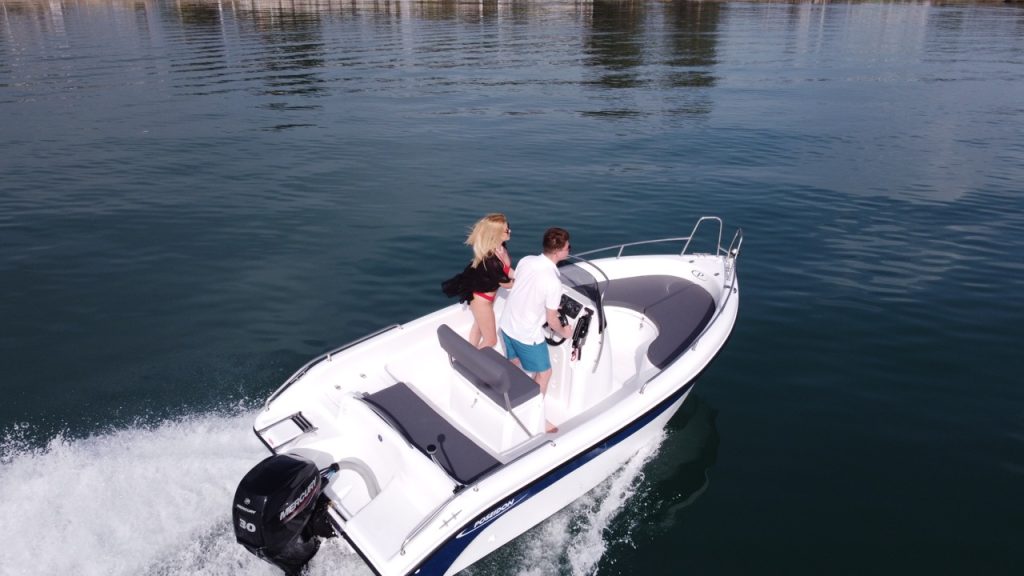 Easy rent a boat at Tsambika beach, licence free boat rental Rhodes Easy rent a boat tsambika beach, licence free boat rental rhodes
